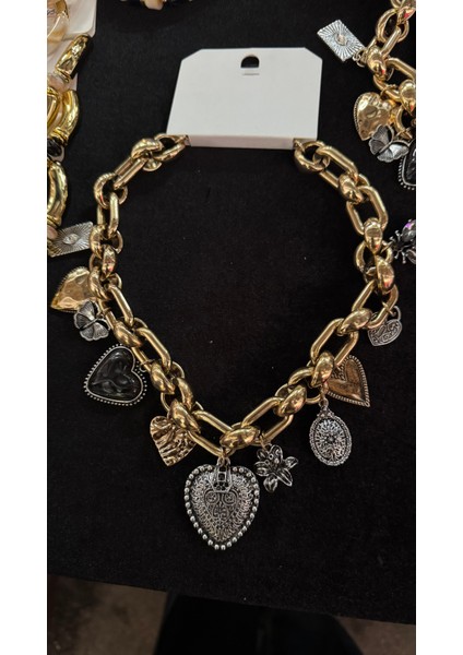 Charm Kolye fırsatları