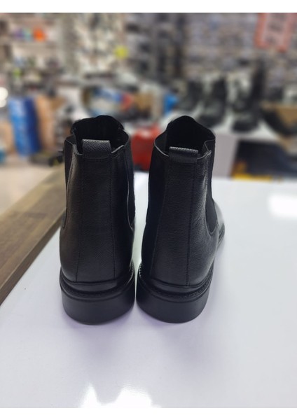 Siyah Chelsea Deri Kaymaz Taban Içi Yünlü Erkek Bot indirimleri