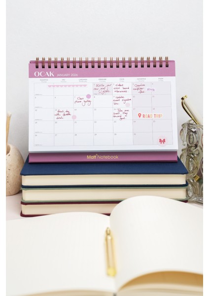 2026 Masaüstü Planlayıcı Takvim Bordo fırsatları