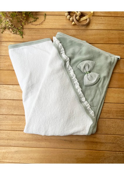 Pamuklu 75X75 Fiyonklu Bebek Havlusu / Kundak - Yeşil