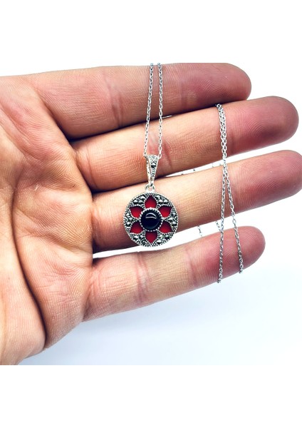 Oltu Taşı ve Kırmızı Mine Işçilikli 925 Ayar Gümüş Kolye fiyatları