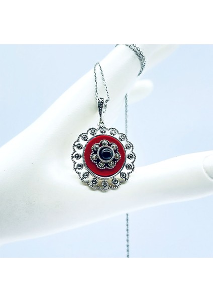 Margazit Kırmızı Mine ve Oltu Taşı Işçilikli 925 Ayar Gümüş Kolye modelleri