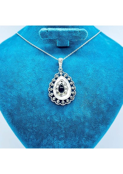 Damla Model Oltu Taşı ve Sedef Işçilikli 925 Ayar Gümüş Kolye