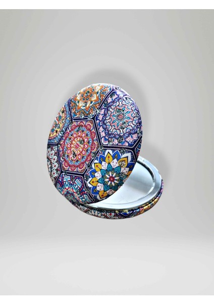 Işıltılı Karışık Desenli Çift Taraflı Yuvarlak Cep Çanta Makyaj El Aynası 7cm Çap (Kod:26) fiyatları