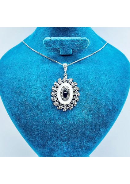 Sedef ve Oltu Taşı Işçilikli 925 Ayar Gümüş Kolye