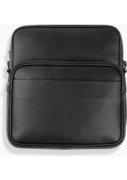 Postacı Siyah Çanta Siyah