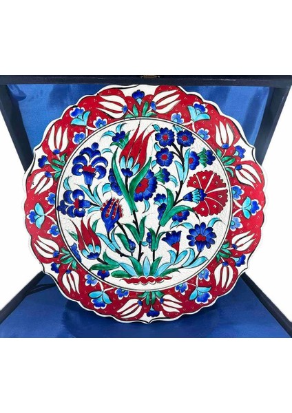 Çiçek Motifli Iznik Çini Tabak 30 cm – Yeni Ev ve Ofis Hediyesi