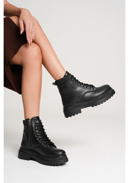 Fiora Premium Kadın Kışlık Kalın Tabanlı Siyah Bot