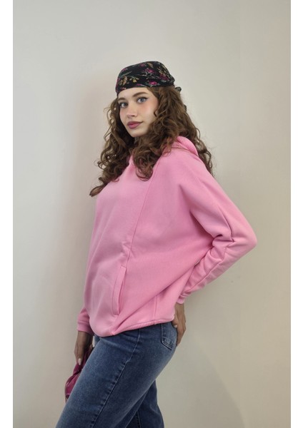 Kadın Kapüşonlu Kanguru Cepli Uzun Kol Oversize Sweatshirt