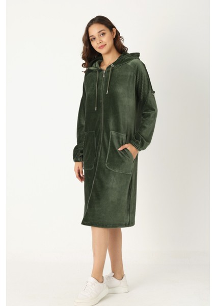Kadın Haki Kapüşonlu Fermuarlı Pamuklu Kadife Cepli Elbise indirimleri