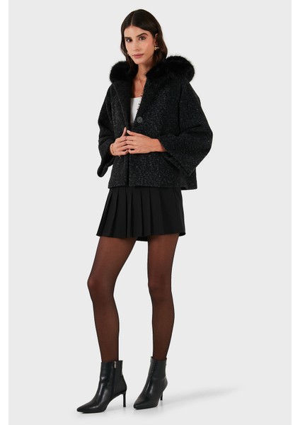 Via Dante Oversize Yumuşak Tüylü Kapüşonlu Truvakar Kol Astarlı Mont Bayan Mont 690919 fiyatları