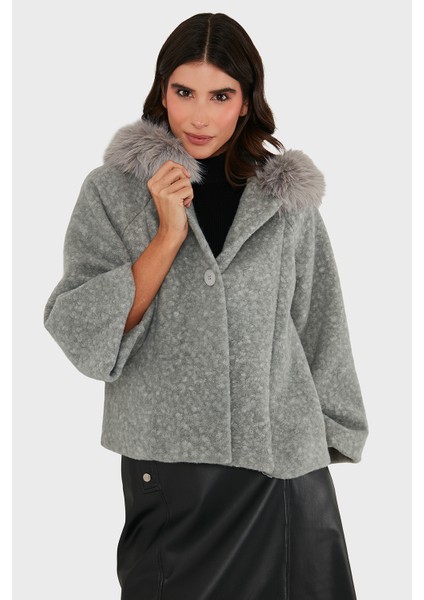 Via Dante Oversize Yumuşak Tüylü Kapüşonlu Truvakar Kol Astarlı Mont Bayan Mont 690919