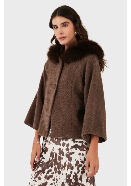 Via Dante Oversize Yumuşak Tüylü Kapüşon Truvakar Kollu Mont Bayan Mont 690920 indirimleri