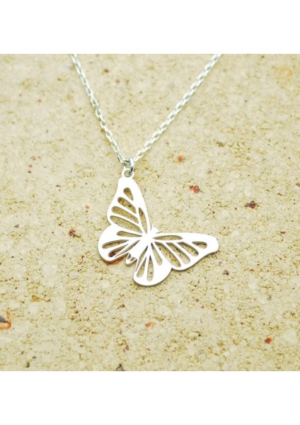Kelebek Figürlü 925 Ayar Gümüş Kadın Kolyesi fiyatları