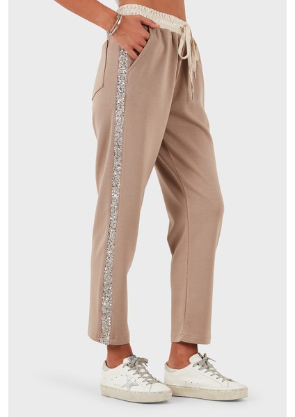 Via Dante Relaxed Fit Normal Bel Düz Paça Pul Detaylı Pantolon Bayan Pantolon 69143450 indirimleri