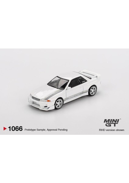 Nissan Skyline Gt-R (R32) Veilside Combat C-I White 1066