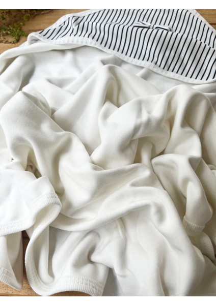 %100 Pamuk Yenidoğan Erkek Bebek Hastane Çıkış Seti 10 Parça – Çizgili Desenli Indigo fırsatları