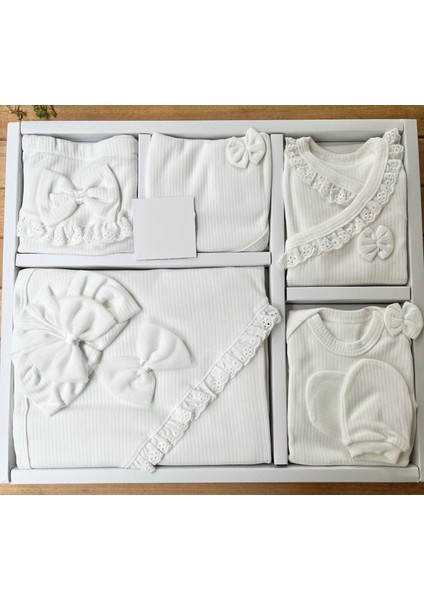 %100 Pamuk Kız Bebek Raporlu Fistolu 10'lu Yenidoğan Hastane Çıkışı Zıbın Seti Kutulu-Krem fiyatları
