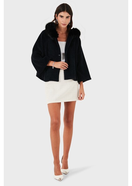 Via Dante Oversize Yumuşak Tüylü Kapüşon Truvakar Kollu Mont Bayan Mont 690920 fiyatları