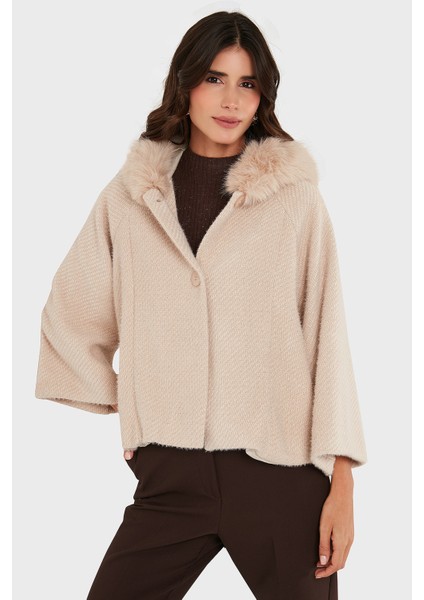 Via Dante Oversize Yumuşak Tüylü Kapüşon Truvakar Kollu Mont Bayan Mont 690920