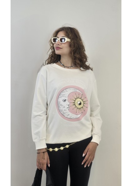 Kadın Bisiklet Yaka Baskı Detaylı Sweatshirt
