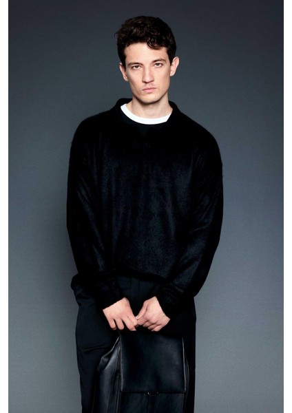 Erkek Oversize Yumuşak Dokulu Kazak Siyah modelleri