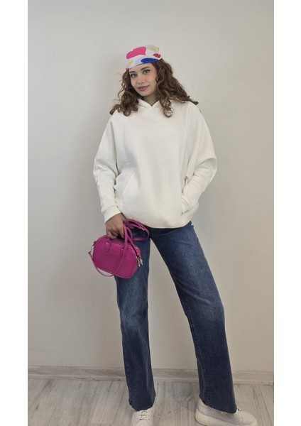 Kadın Kapüşonlu Kanguru Cepli Uzun Kol Oversize Sweatshirt modelleri