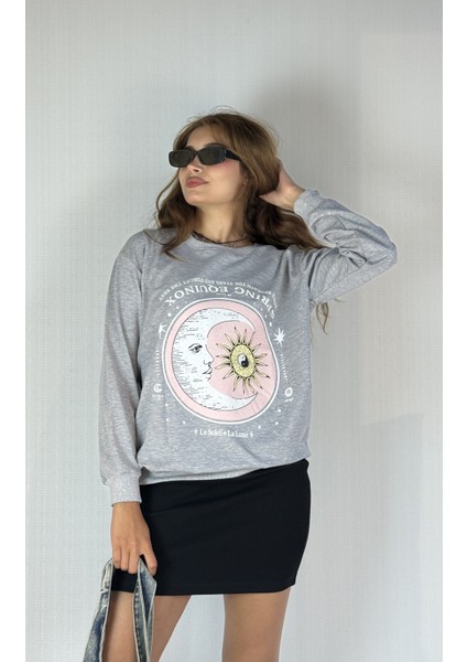 Kadın Bisiklet Yaka Baskı Detaylı Sweatshirt