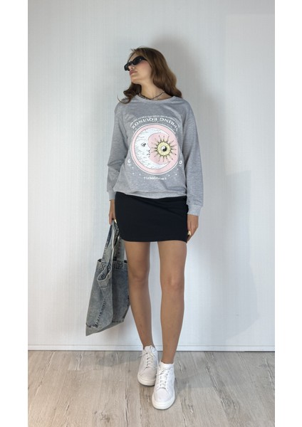Kadın Bisiklet Yaka Baskı Detaylı Sweatshirt fiyatları