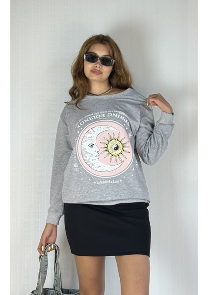 Kadın Bisiklet Yaka Baskı Detaylı Sweatshirt indirimleri