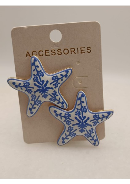 Siyah-Beyaz Mineli Motifli Yıldız Küpe