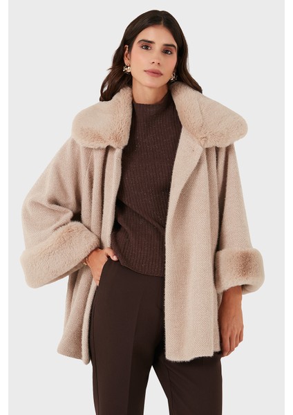 Via Dante Oversize Fit Ceket Yaka Düğmeli Kürk Mont Bayan Mont 6858060 indirimleri