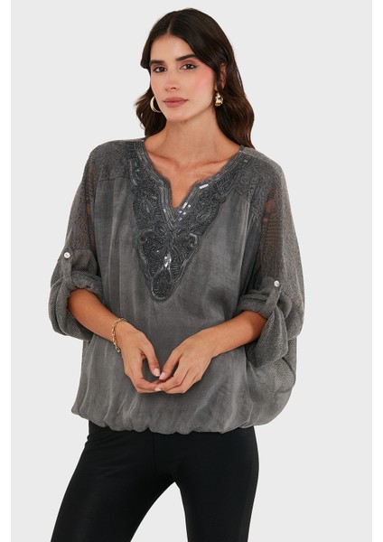 Via Dante Oversize V Yaka Pul Dantel Detaylı Bluz Bayan Bluz 690822