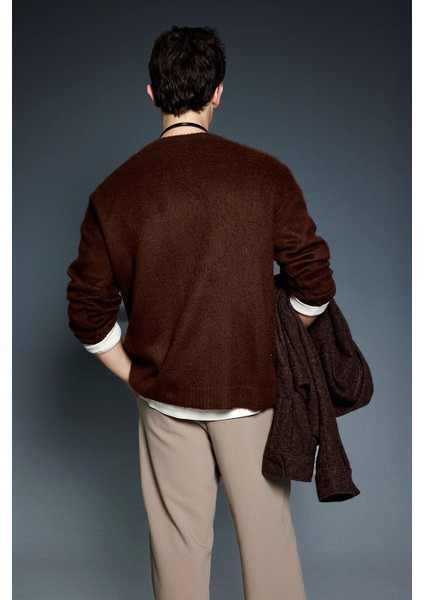 Erkek Oversize Yumuşak Dokulu Kazak Kahve fırsatları