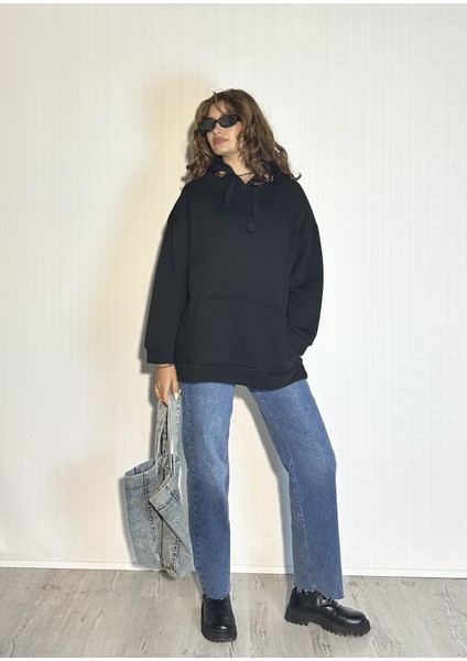 Kadın Kapüşonlu Kanguru Cepli Nakış Baskı Detaylı Uzun Kollu Oversize Sweatshirt modelleri