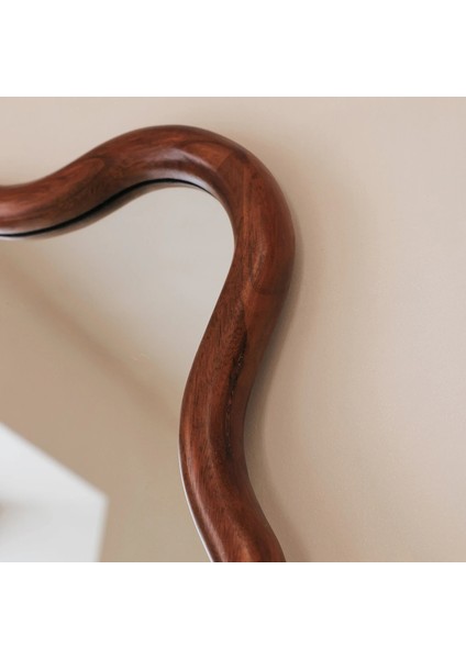 Koyu Ahşap Dalgalı Retro Duvar Aynası 100CM x 70CM