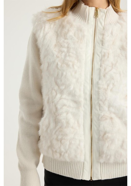 Peluş Kollar Triko Mont fırsatları