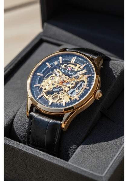 Siyah Deri Kordon Erkek Kol Saati LA142270 fırsatları