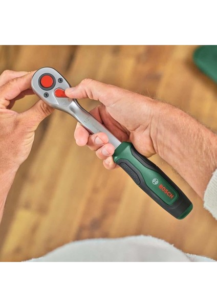 1 600 A03 17V 1/2 Cırcır Kolu