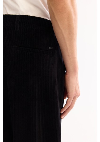 Erkek Siyah Pamuklu Soft Touch Baggy Fit Kadife Pantolon A52Y3001
