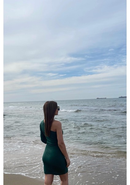 Kadın Yeşil Uzun Kollu Tek Omuzu Açık Yan Detay Dekolte Elbise