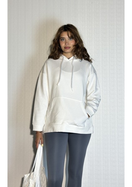 Kadın Kapüşonlu Kanguru Cepli Uzun Kol Oversize Sweatshirt modelleri