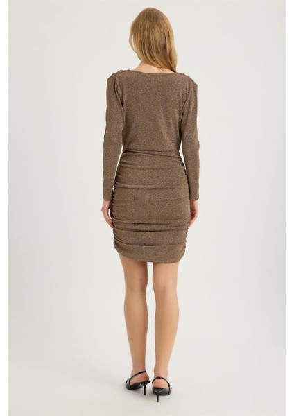 Büzgülü Elbise indirimleri