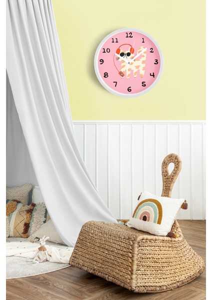 Müzik Dinleyen Kedi Tasarım Modern Duvar Saati - Çocuk Odası Duvar Saati - 30CM - Önü Camlı fiyatları