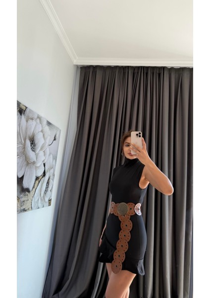 Eteği Saten Dokuma Elbise-Siyah fırsatları