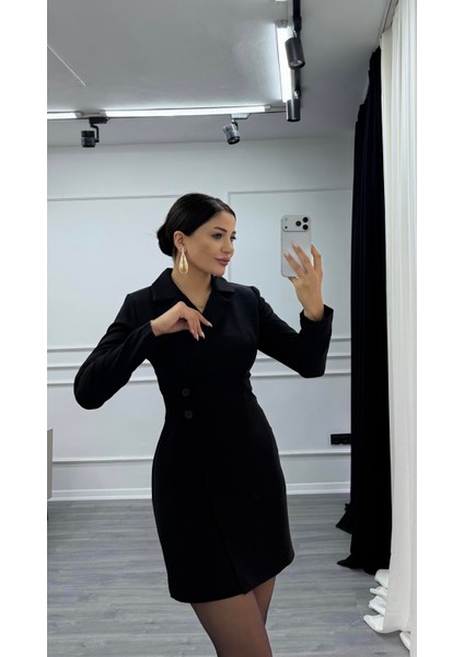 Siyah Düğme Detaylı Kısa Boy Dokuma Ceket Elbise