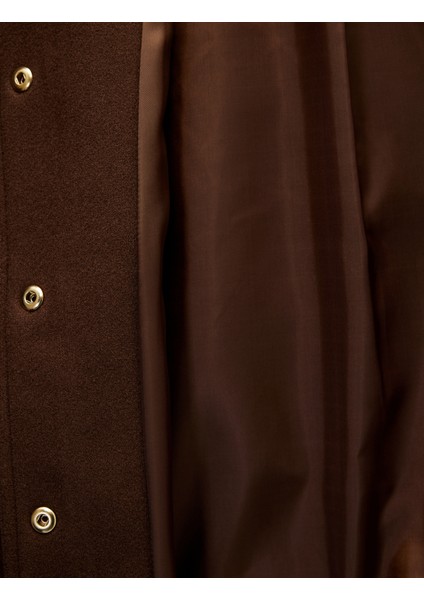 Uzun Kollu Cepli Düğmeli Kısa Kaşe Mont fırsatları