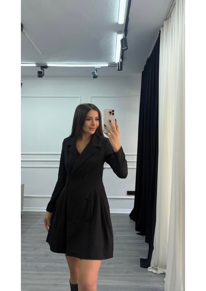 Kruvaze Kesim Pile Detaylı Ceket Elbise - Siyah fırsatları