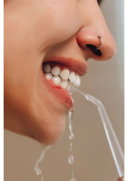 Ağız Duşu | Derin Diş Arası Temizlik, Diş Eti Masajı & Plak Karşıtı | Taşınabilir Water Floss Cihazı Beyaz