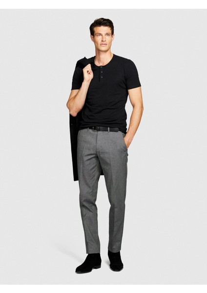 %100 Koton Slim Fit Düğme Detayli Slub T-Shirt Erkek Siyah T-Shirt - 323A3YR7S1009